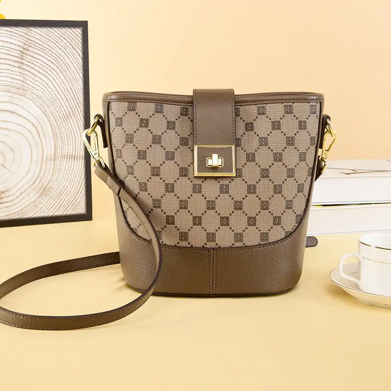 Versatile Bucket Bag
