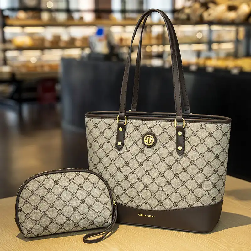 Golande Tote Bag