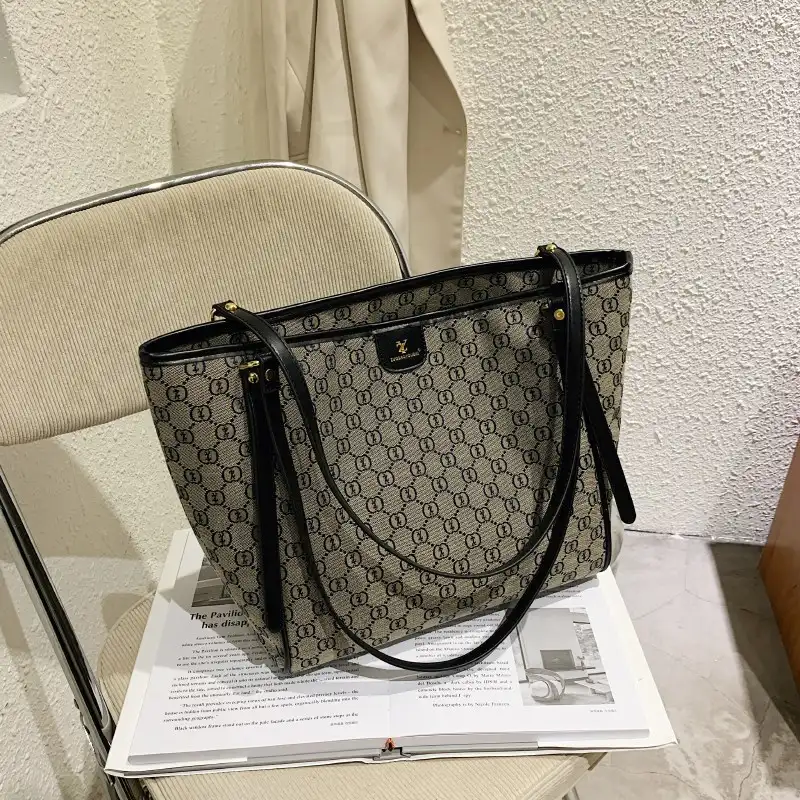 Large Capacity Printed Tote Bag