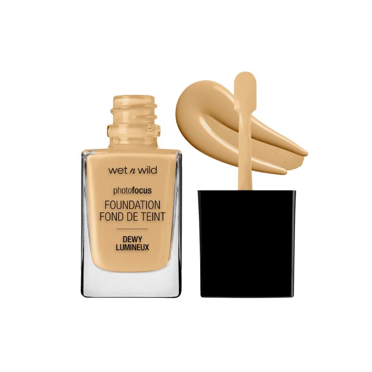 Wet n Wild Photo Focus Dewy Foundation