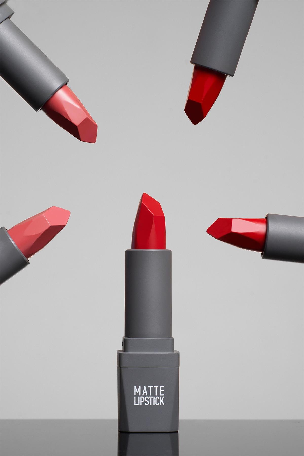 Alix avien matte  lipstick